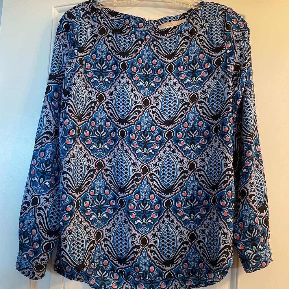 Women’s Loft Blouse